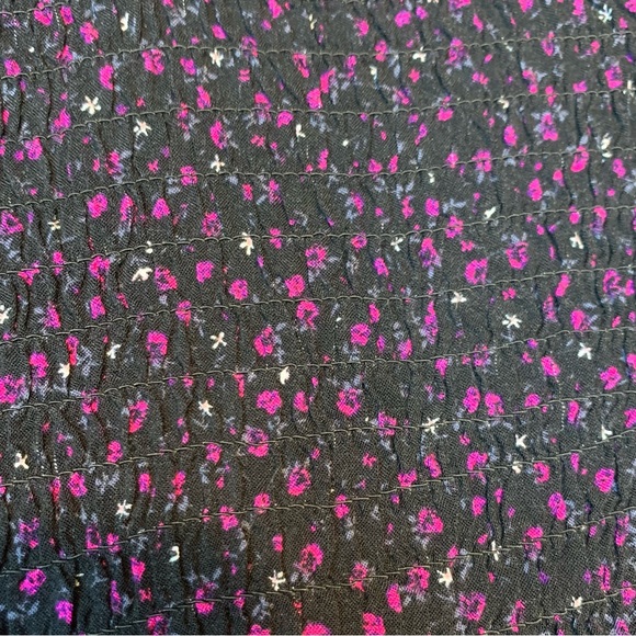 Target Wild Fable Puffy Sleeve Longsleeve Crop Top - Picture 3 of 5